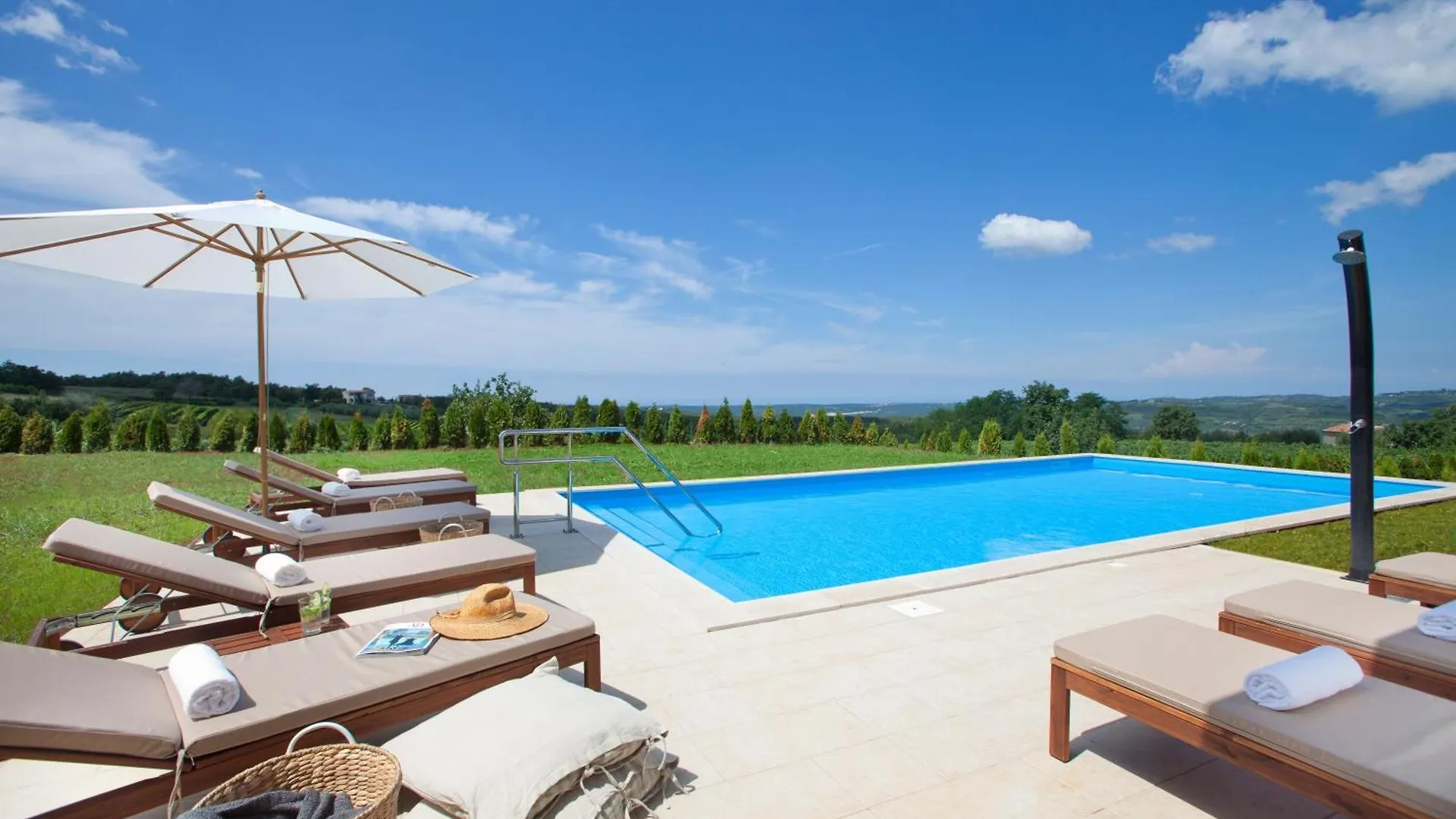 Ferienhaus Mit Privatpool Fuer 10 Personen Ca, 400 M Sup2 In Bajkini, Istrien Binnenland Von Istrien Vranje Selo